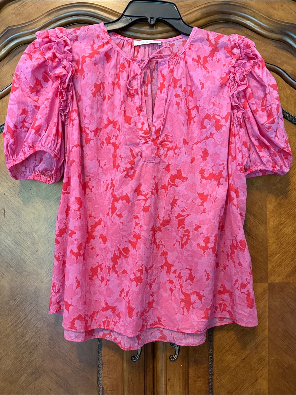 Karlie Hot Pink & Fuchsia Floral Puff-Sleeve Blouse